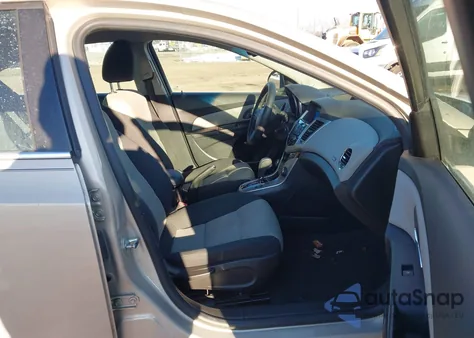 2012 Chevrolet Cruze Ls z USA, uszkodzony, nr VIN 1G1PC5SHXC7276003